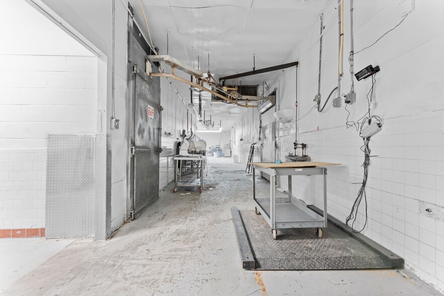 More Photos Of 24 Commerce St, Franklin Industrial For Sale