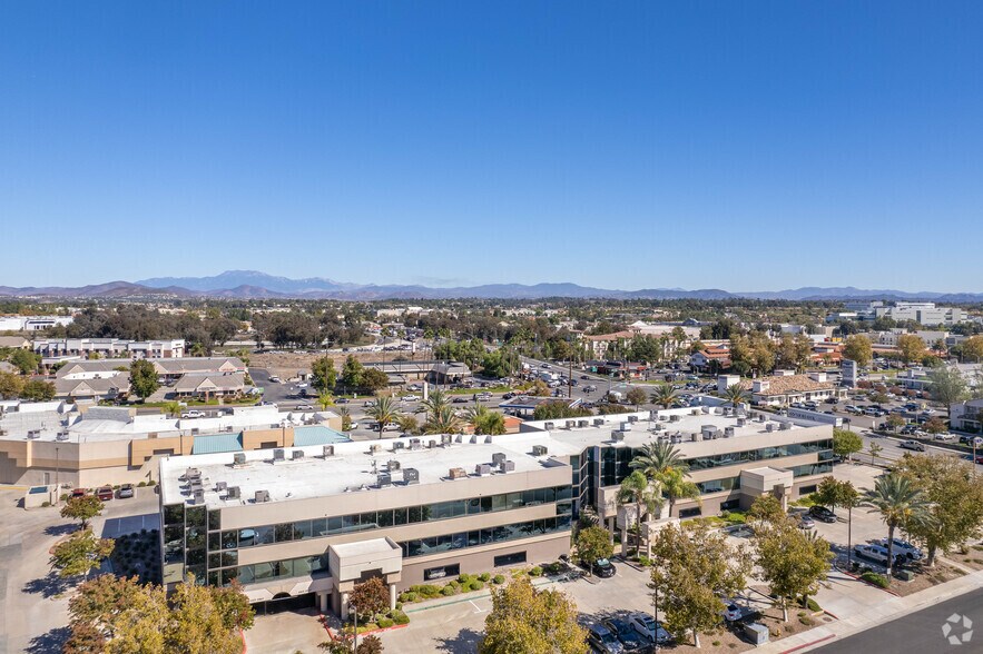 More Photos Of 27315 Jefferson Ave, Temecula Unknown For Lease