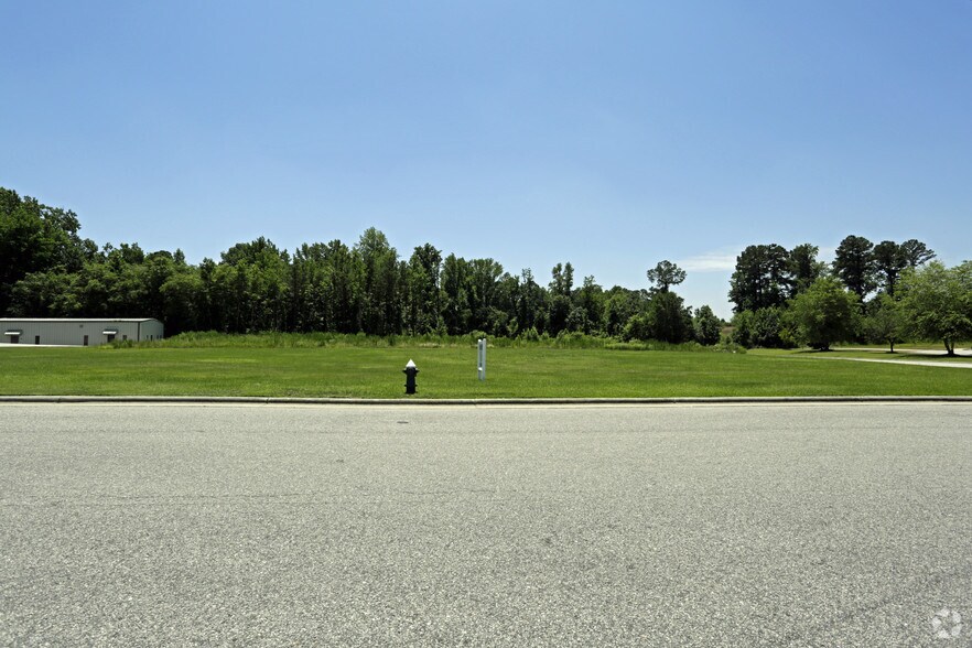 More Photos Of 2749 Wooten Blvd, Wilson Land For Sale