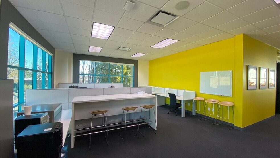 More Photos Of 3312 Woodward Ave, Santa Clara Office For Lease