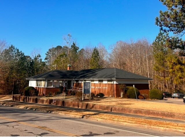Primary Photo Of 301 S Middleton St, Robbins Office For Sale