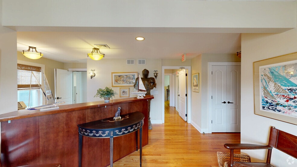 Primary Photo Of 704 Howe St, Point Pleasant Office For Sale