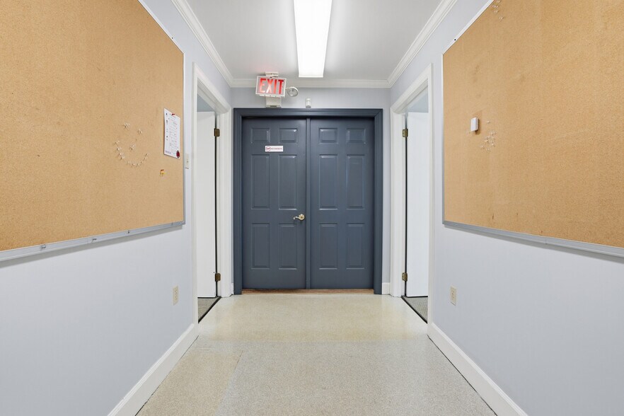 More Photos Of 105 High St, Dublin Flex For Sale