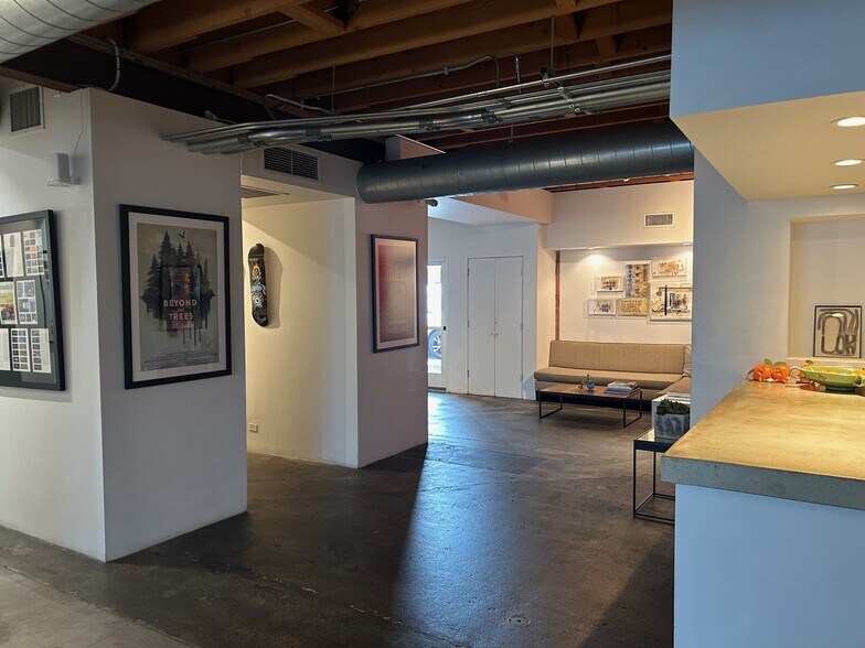 More Photos Of 2254 S Sepulveda Blvd, Los Angeles Loft Creative Space For Lease