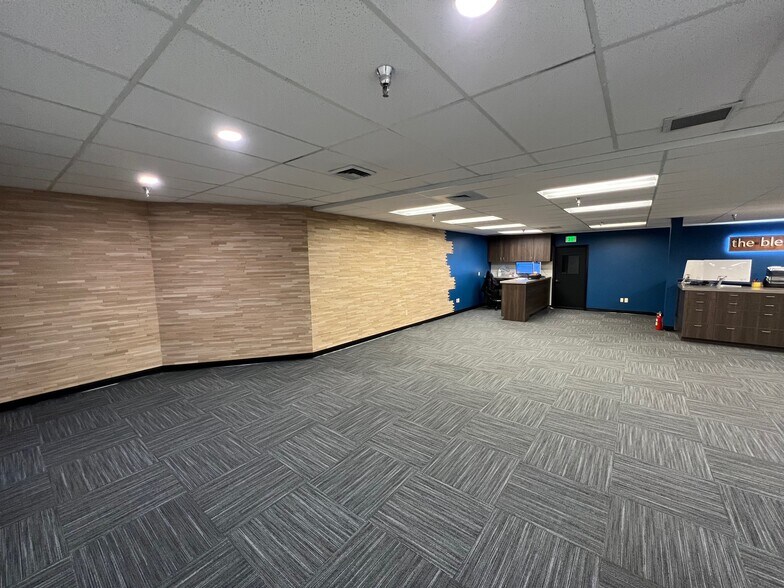 More Photos Of 6850 W Fairview Ave, Boise Office For Sale