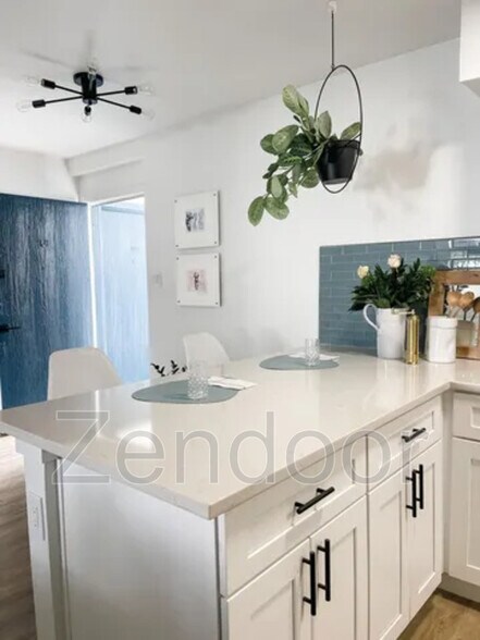 More Photos Of 302 E Monte Vista, Phoenix Multifamily For Sale