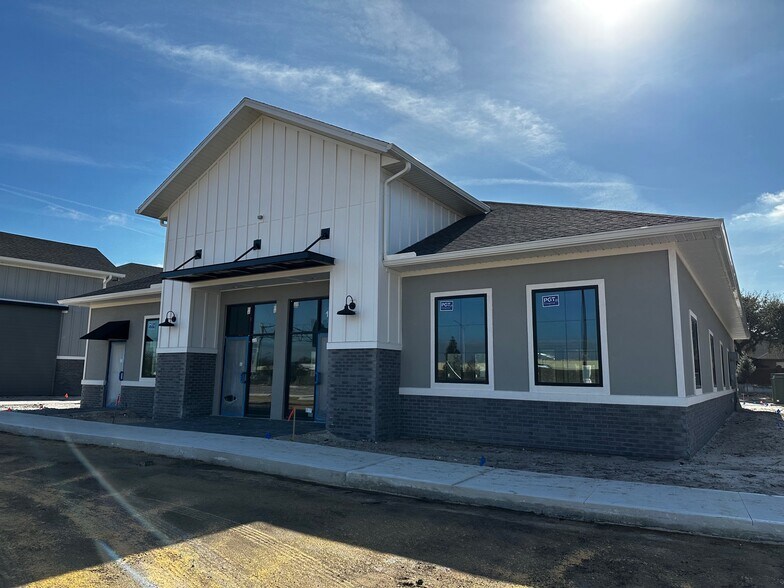 Primary Photo Of 12321 Stoneybrook Pky W, Winter Garden Storefront Retail Office For Lease