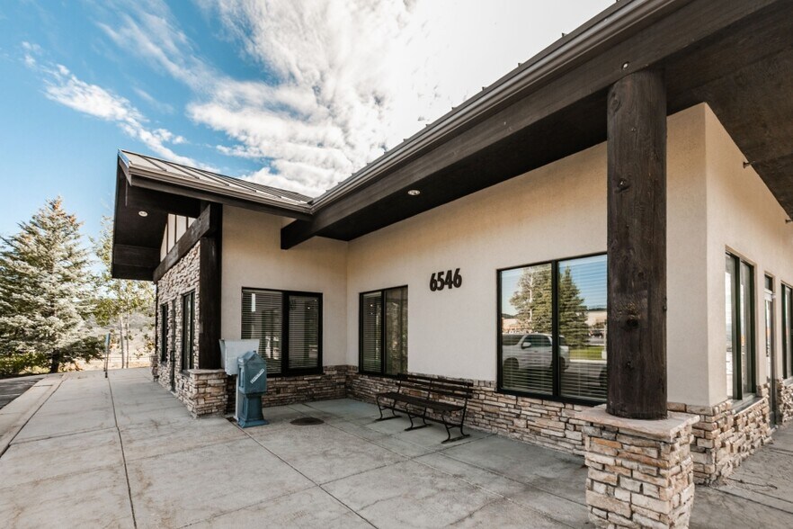 More Photos Of 6546 N Landmark Dr, Park City Office For Lease