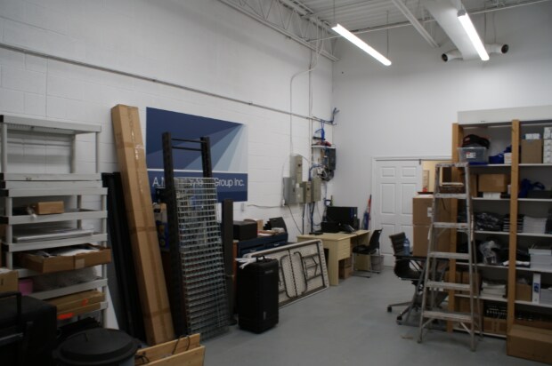 More Photos Of 50 Bond St E, Oshawa Storefront Retail Residential For Lease