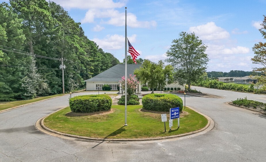 More Photos Of 9249 Highway 29 S, Athens Medical For Sale