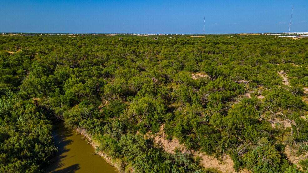 More Photos Of 23301 FM 1472, Laredo Land For Sale