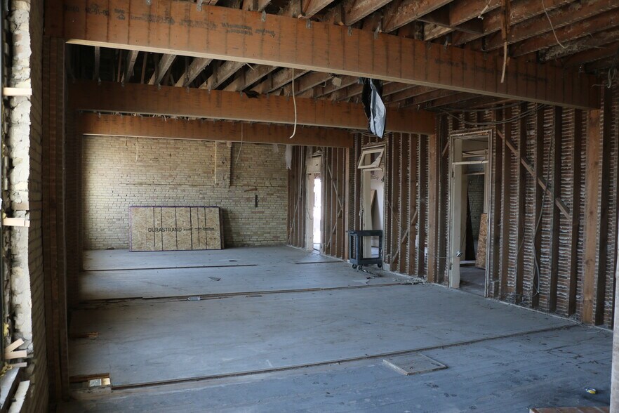 More Photos Of 610 Front St, Casselton Office For Lease