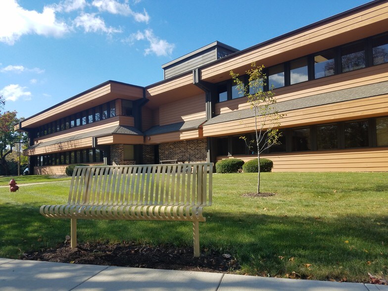 More Photos Of 5900-6000 Gisholt Dr, Monona Office For Lease