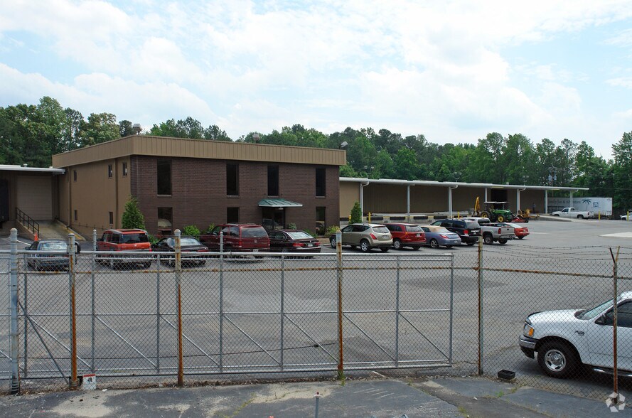 More Photos Of 5000 Kristie Way, Chamblee Distribution For Lease