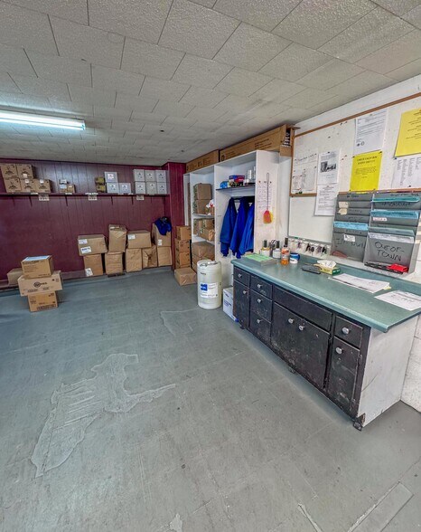 More Photos Of 113 Main St S, Stewartville Storefront For Sale