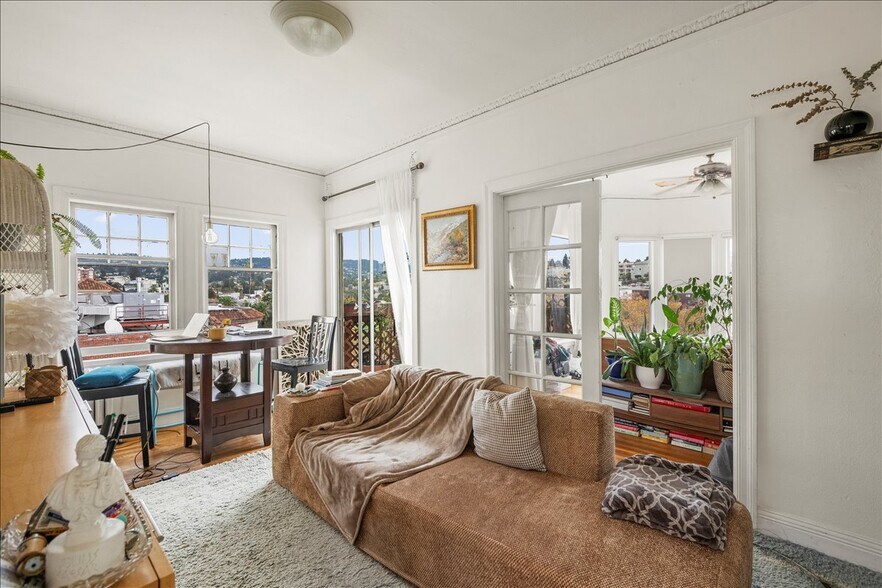 More Photos Of 570 Grand Ave, Oakland Apartments For Sale