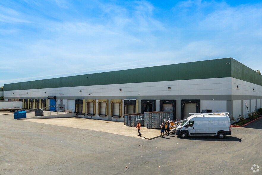 More Photos Of 161-195 Pullman St, Livermore Warehouse For Lease