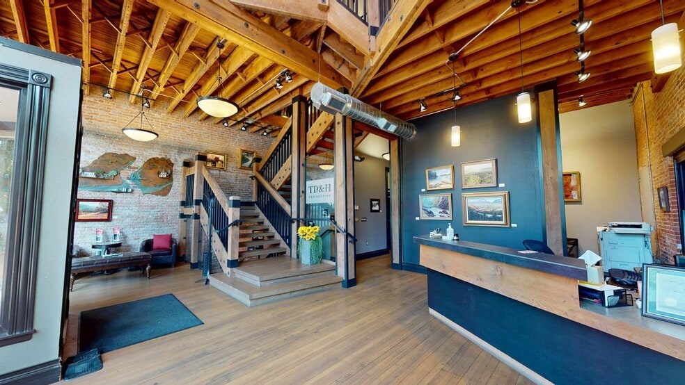 More Photos Of 208 Main St, Lewiston Loft Creative Space For Sale