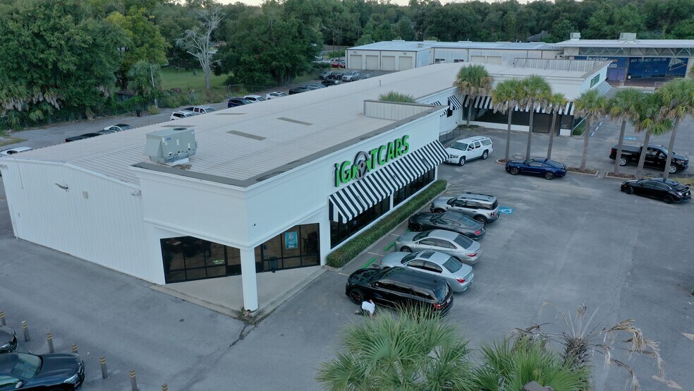 More Photos Of 705 N New Warrington Rd, Pensacola Auto Repair For Lease