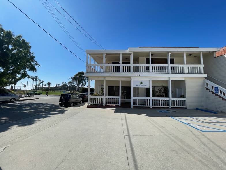 Primary Photo Of 165 Culver Blvd, Playa Del Rey Office For Lease