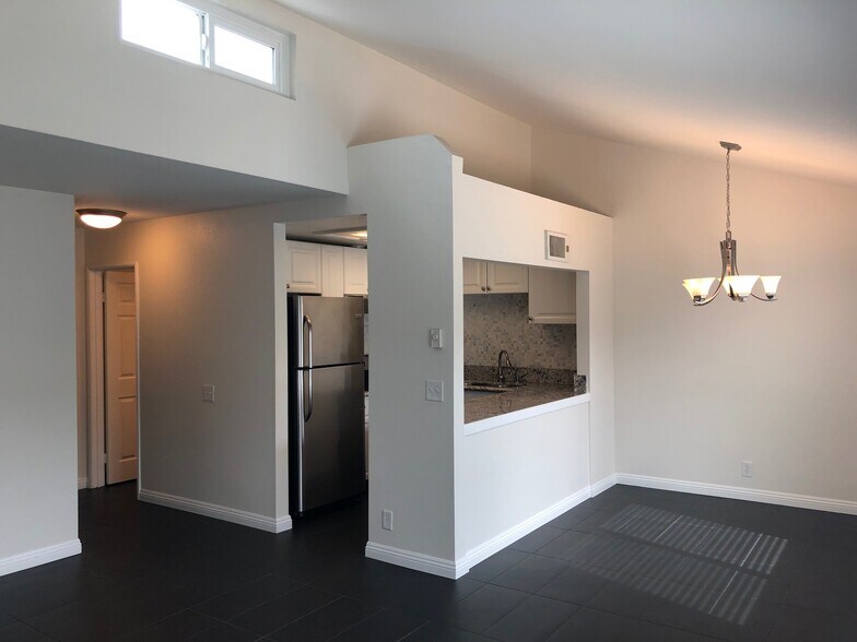 More Photos Of 4638-48 Ohio Street, San Diego Multifamily For Sale