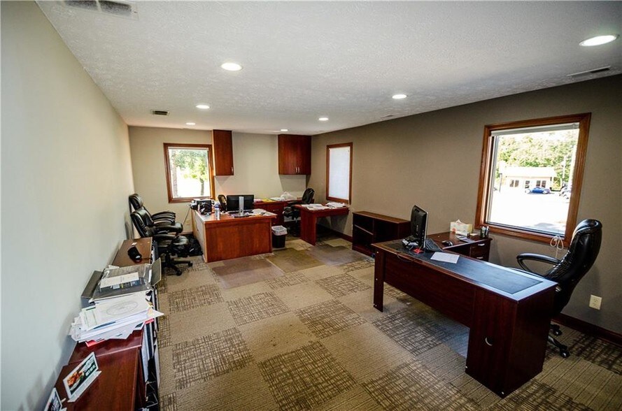 More Photos Of 315 S US 31, Greenwood Medical For Sale