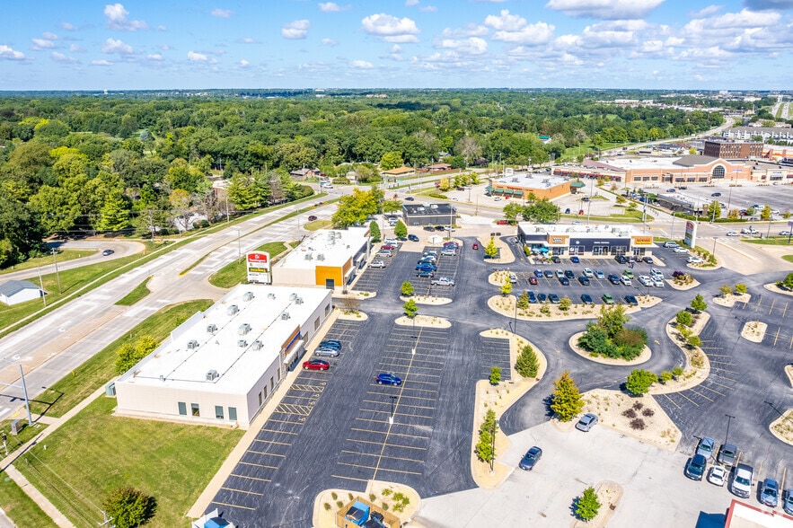 More Photos Of 1401 Kimberly Rd, Bettendorf Office For Lease