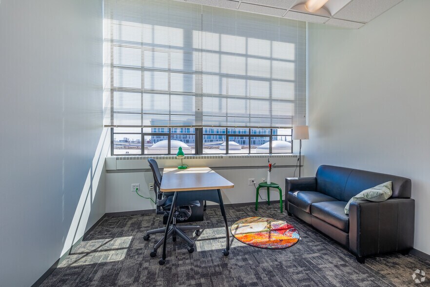 More Photos Of 4220 Duncan Ave, Saint Louis Office For Lease