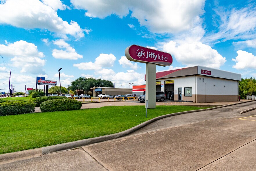 More Photos Of 3314 Palmer Hwy, Texas City Auto Repair For Sale