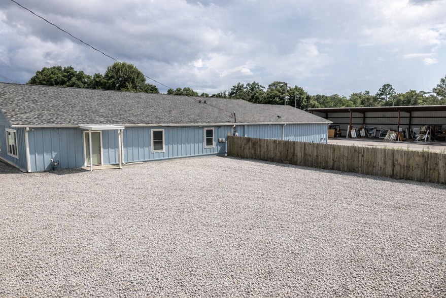 More Photos Of 8701 N Palafox St, Pensacola Flex For Sale