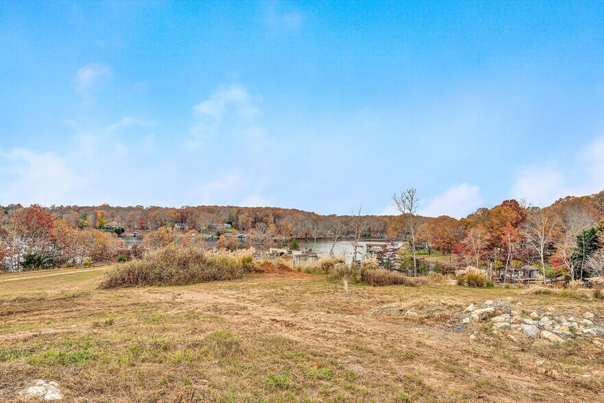 More Photos Of 1165 Graves Harbor Trl, Huddleston Land For Sale