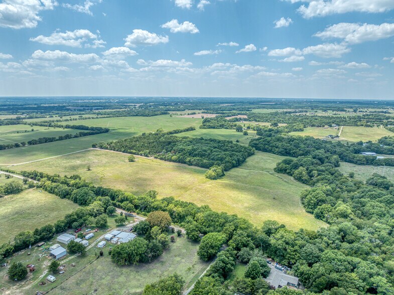 More Photos Of 606.51 Acres, Sherman Land For Sale