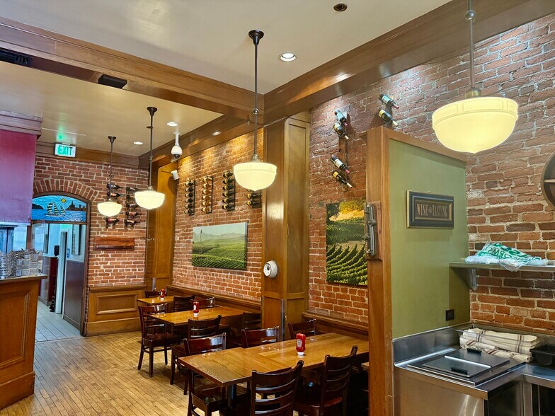 More Photos Of 670 Bridgeway, Sausalito Restaurant For Sale