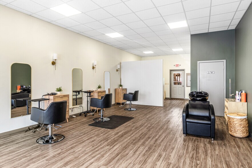 More Photos Of 329 N Main St, Cadott Storefront Retail Residential For Sale