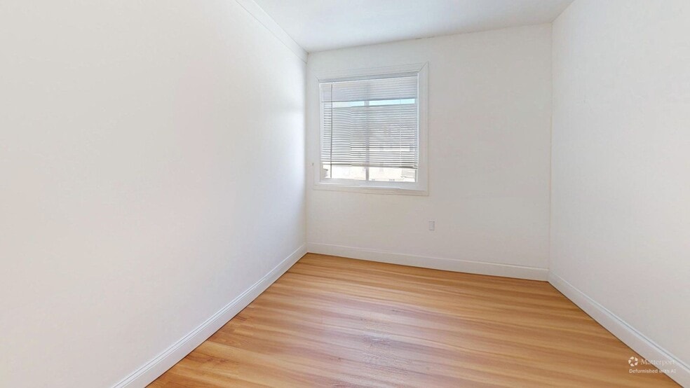 More Photos Of 11-15 John St, Newton Office Residential For Lease