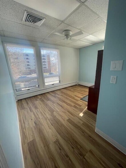 More Photos Of 333 School St, Pawtucket Medical For Sale