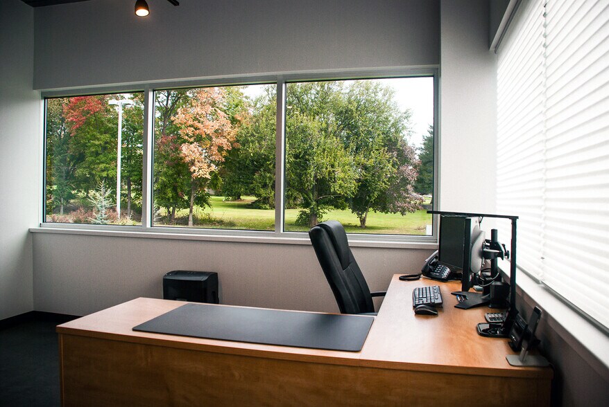 More Photos Of 4800 Linglestown Rd, Harrisburg Medical For Lease