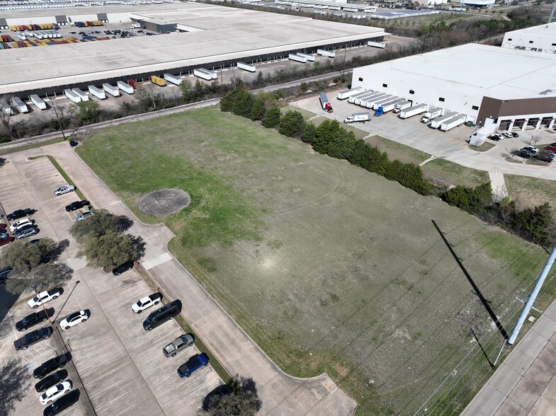 More Photos Of 1849 Shiloh rd, Garland Industrial For Sale