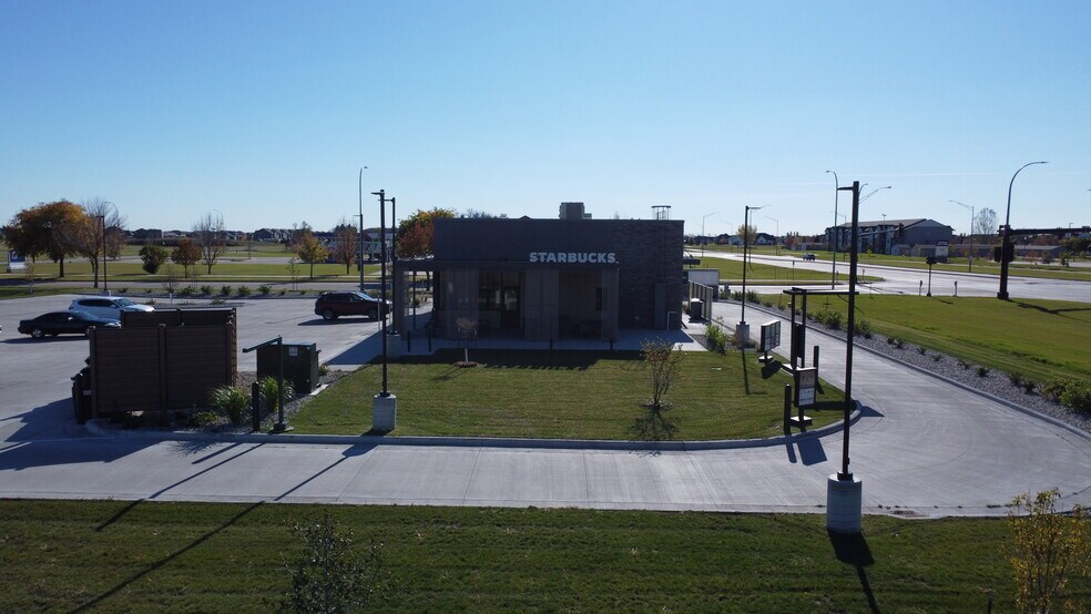 More Photos Of 4675 Washington St, Grand Forks Restaurant For Sale