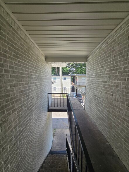 More Photos Of 1744 N Graham Rd, Memphis Apartments For Sale