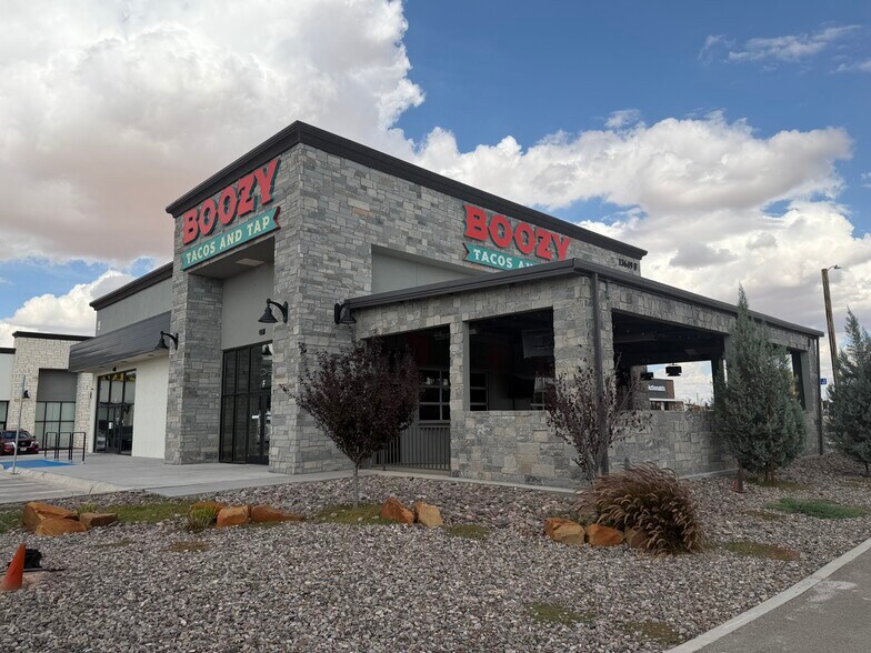 More Photos Of 13649 Eastlake Blvd, El Paso Storefront For Lease