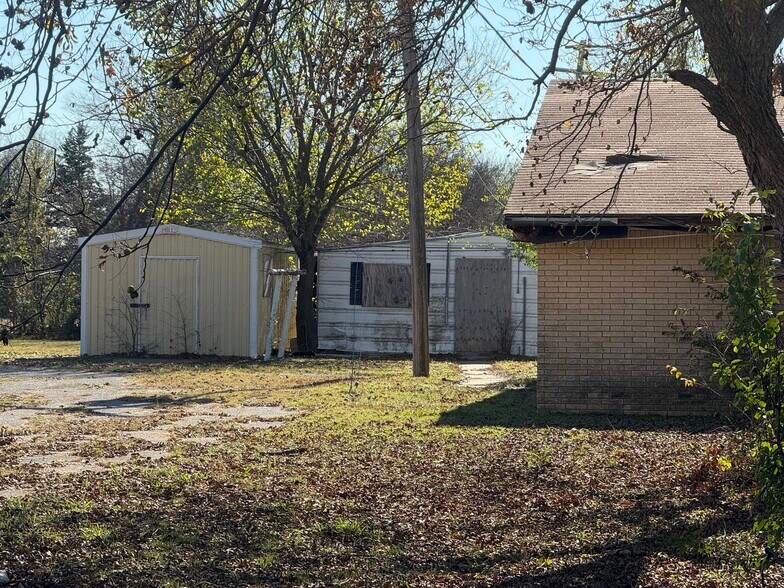 More Photos Of 600 E California Ave, Walters Congregate Senior Housing For Sale