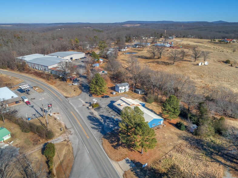 More Photos Of 29301 Hwy 82 Hwy, Park Hill Restaurant For Sale