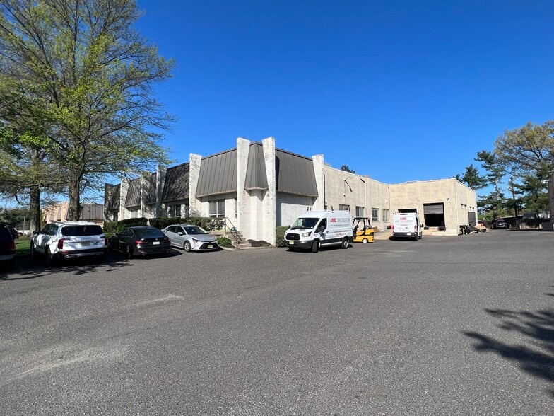 More Photos Of 1803 Underwood Blvd, Delran Warehouse For Sale