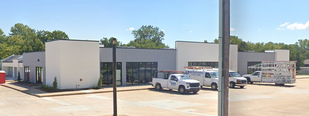 More Photos Of 2005 S Elm Pl, Broken Arrow Unknown For Sale