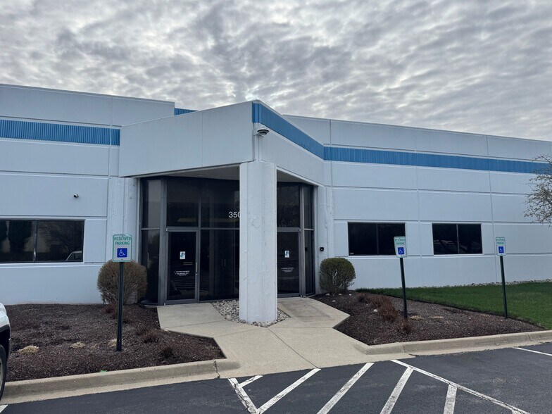 Primary Photo Of 3500-3560 Park Center Dr, Dayton Flex For Lease