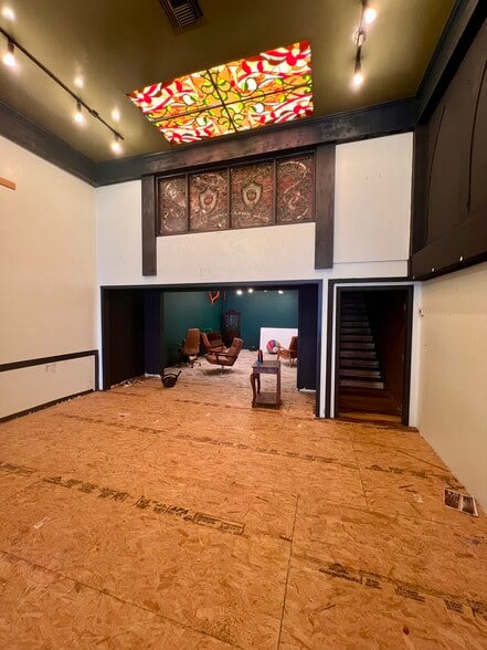 More Photos Of 1120-1124 Hermosa Ave, Hermosa Beach Storefront For Sale