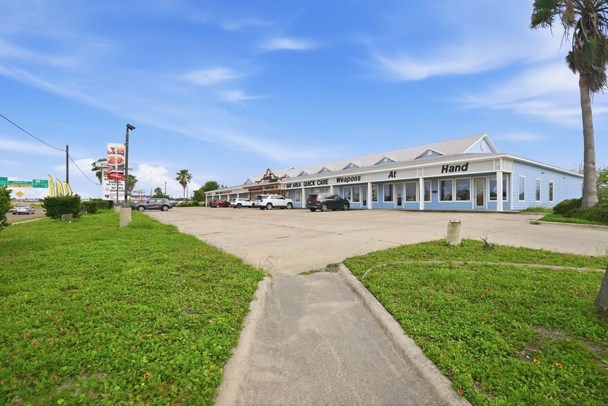 More Photos Of 9929 S Padre Island Dr, Corpus Christi Storefront For Sale
