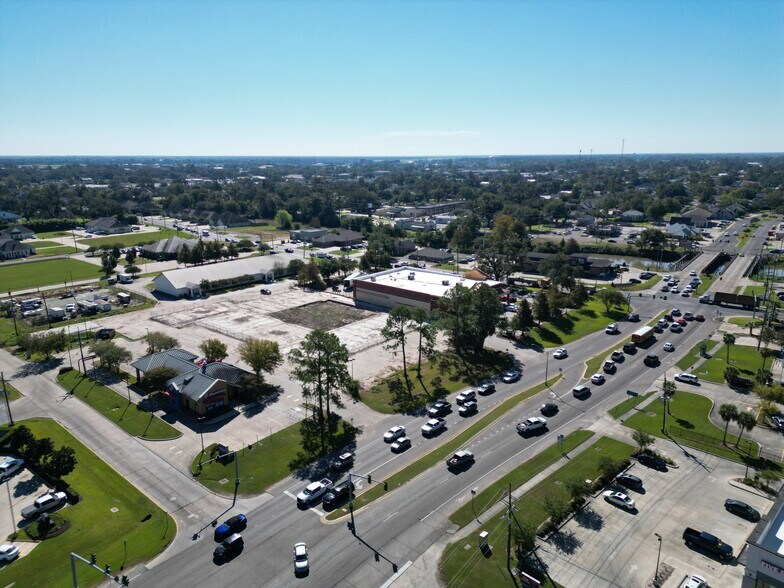 More Photos Of 203 N Canal Blvd, Thibodaux Land For Sale