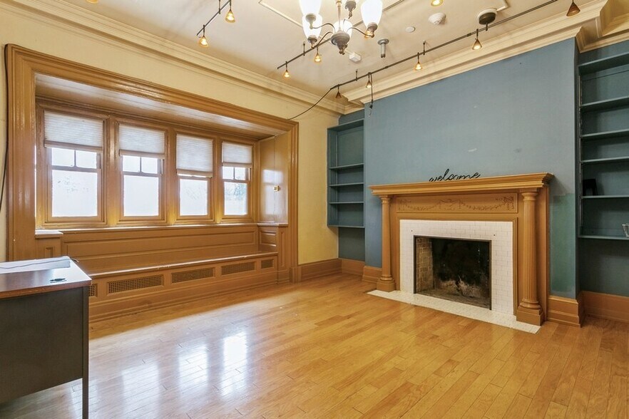 More Photos Of 244 Boardman, Poughkeepsie Loft Creative Space For Sale